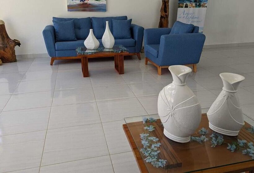 בית מלון כפרי Skylight Suites Restaurant Bar