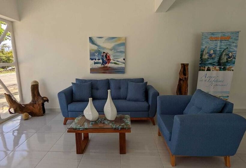 בית מלון כפרי Skylight Suites Restaurant Bar