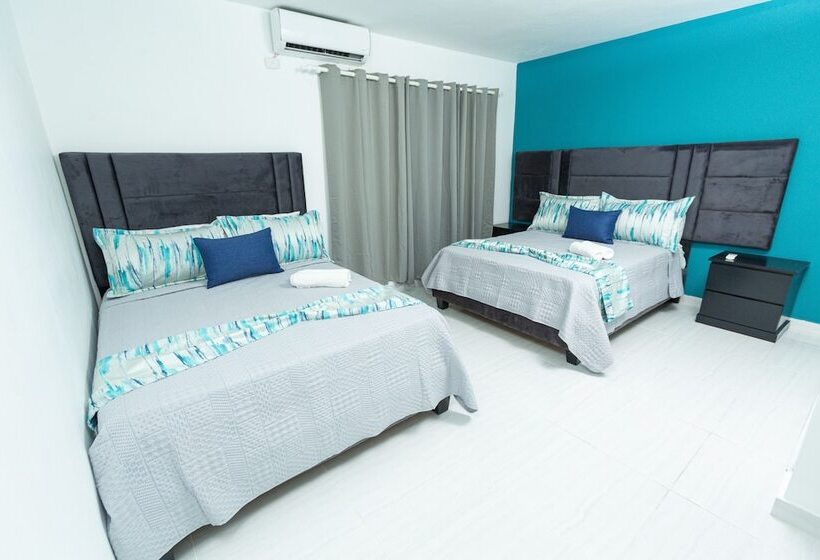 בית מלון כפרי Skylight Suites Restaurant Bar