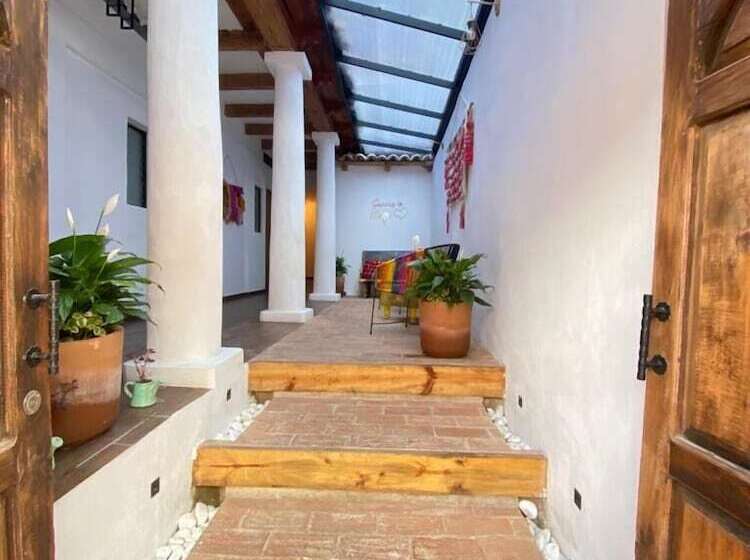 호텔 Suites Del Barrio