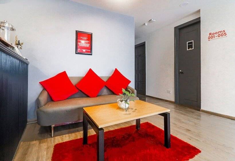 فندق The Leamington Fab