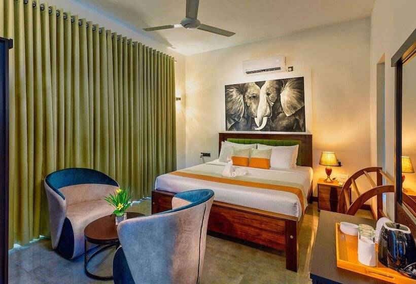 Отель The Palace By Ocean