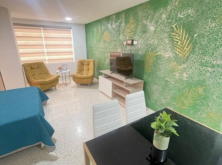 Park 66 Apartaestudios