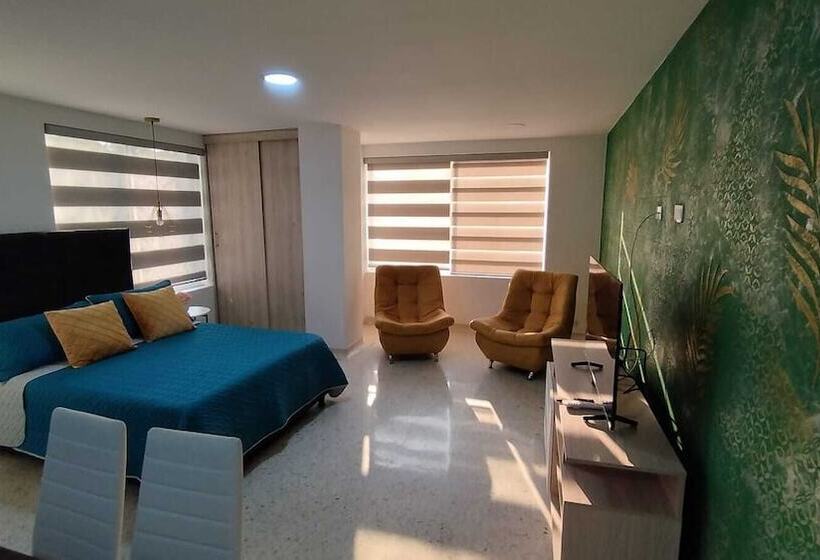 Park 66 Apartaestudios