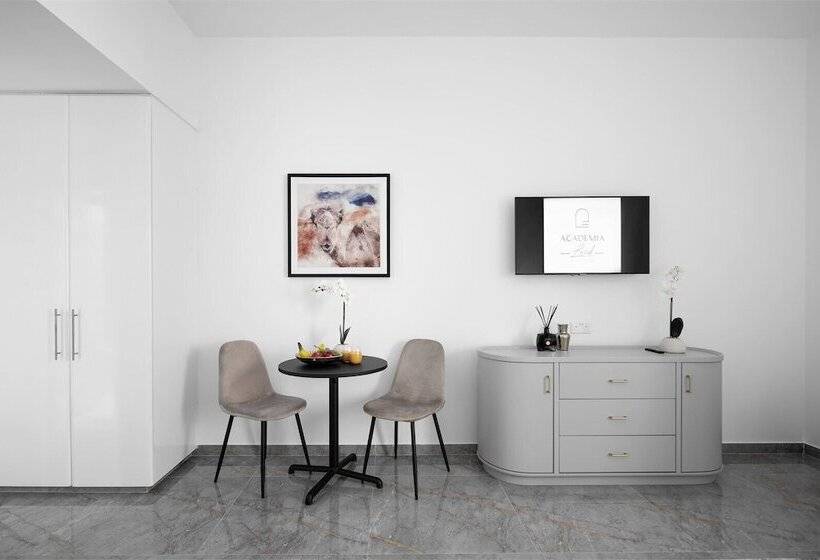 پانسیون Academia Land Jbr