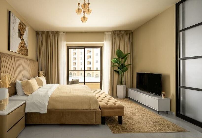 پانسیون Academia Land Jbr