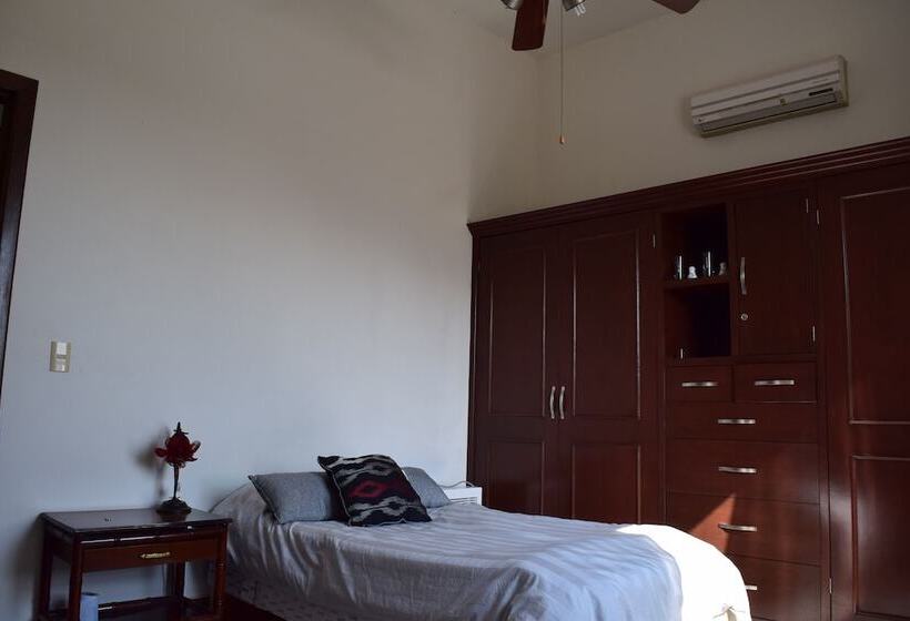 펜션 Casa Compartida En Chipinque