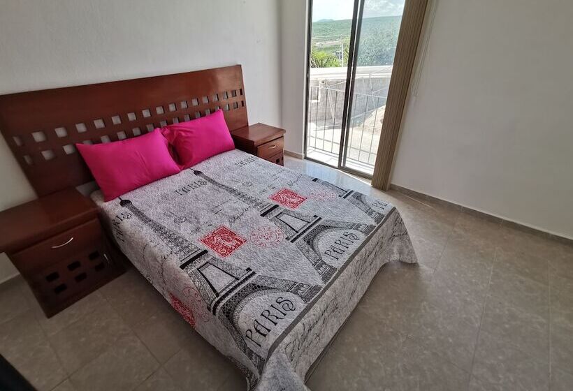 Пансион Casa Magnolia Queretaro Todo Incluido