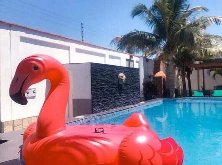 پانسیون Costa Esmeralda