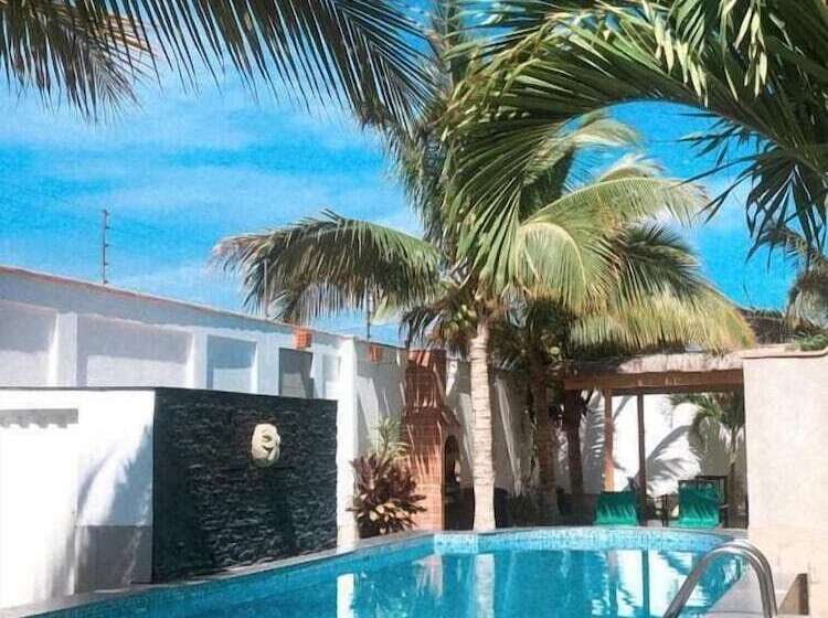 پانسیون Costa Esmeralda