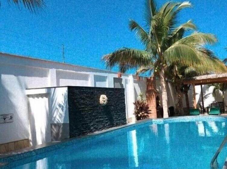 پانسیون Costa Esmeralda