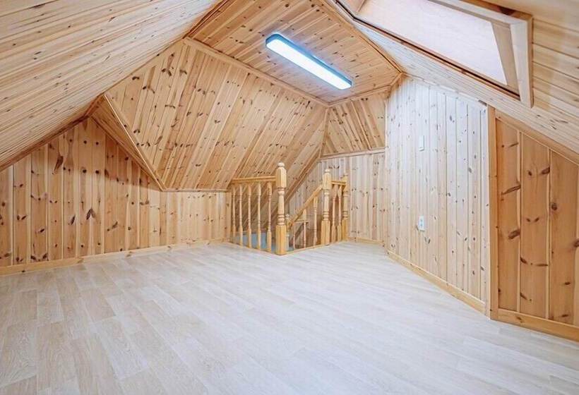 Pensão Count Star Night