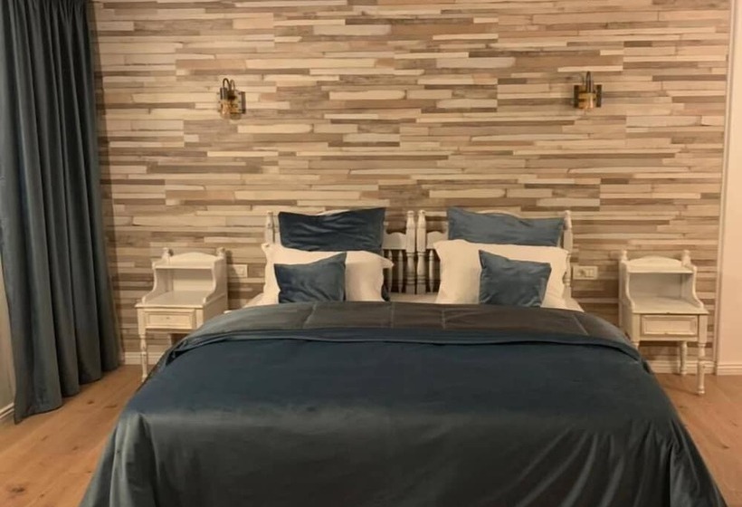 بنسيون Eden By The Mountain