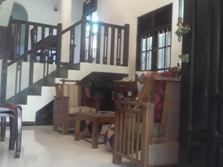 פנסיון Hendy Bungalow