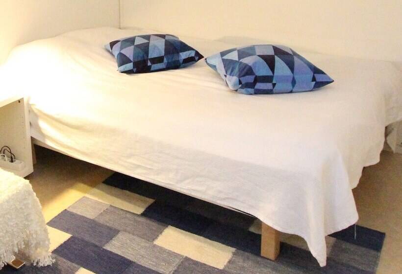 بنسيون Northern Stockholm City Guesthouse