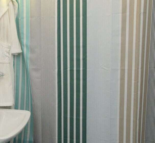 بنسيون Northern Stockholm City Guesthouse