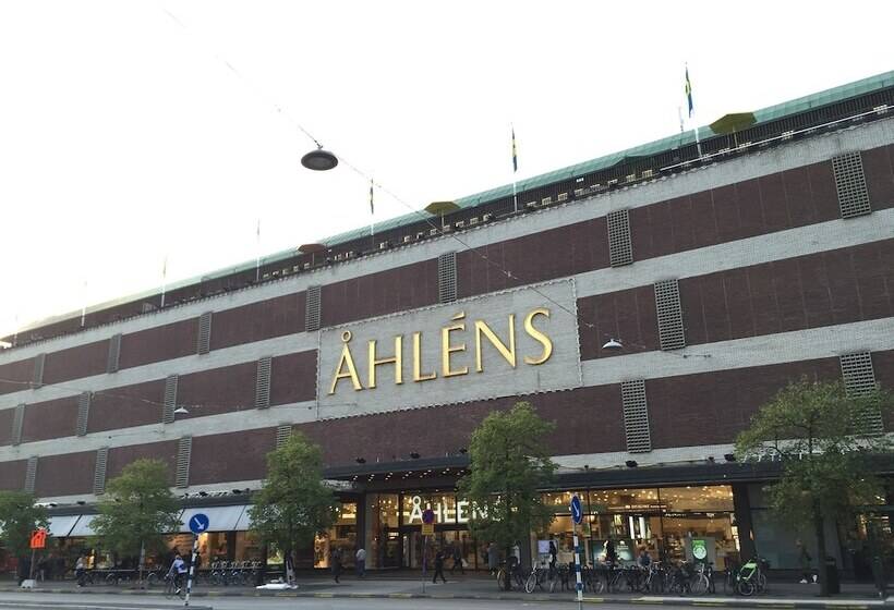 بنسيون Northern Stockholm City Guesthouse