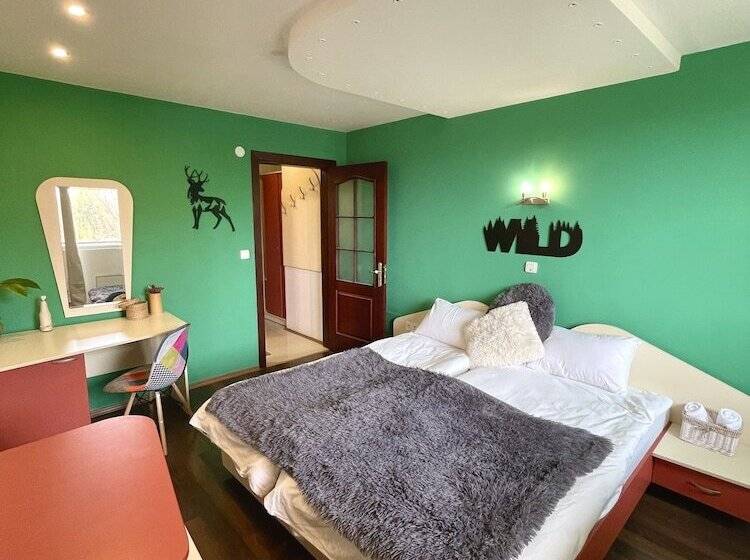 بنسيون Sea And Mountain Jar House