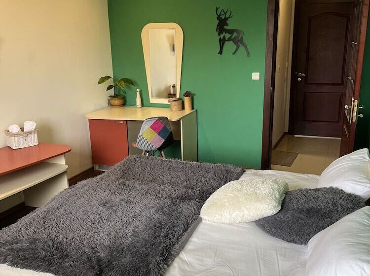 بنسيون Sea And Mountain Jar House