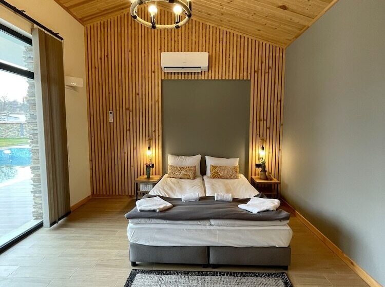 بنسيون Sea And Mountain Jar House