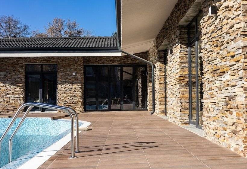 بنسيون Sea And Mountain Jar House