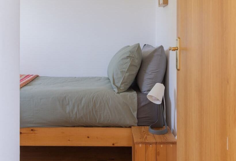 膳宿费 The Common Knowledge Centre