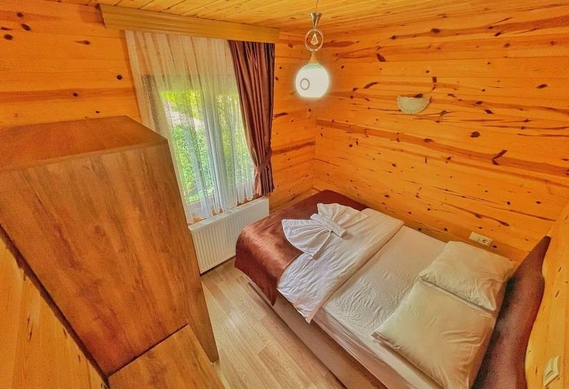 펜션 Vadi Bungalow