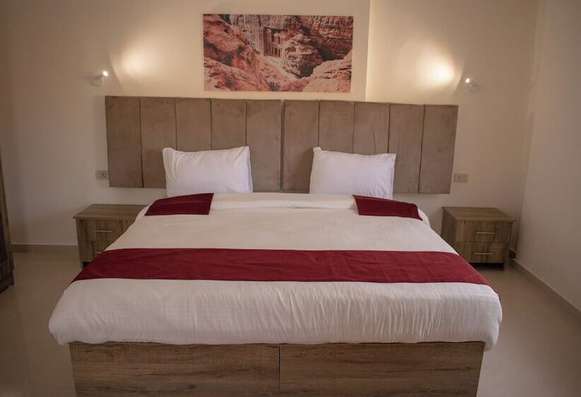 Twilight Hotel Petra