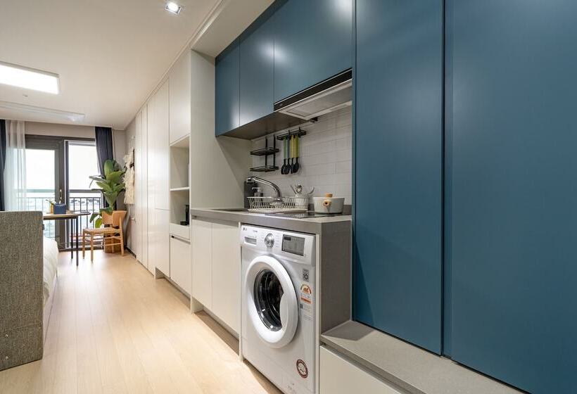 Urbanstay Sokcho Beach C