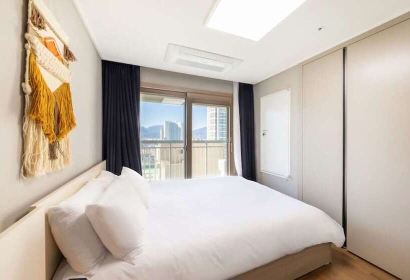 Urbanstay Sokcho Beach C