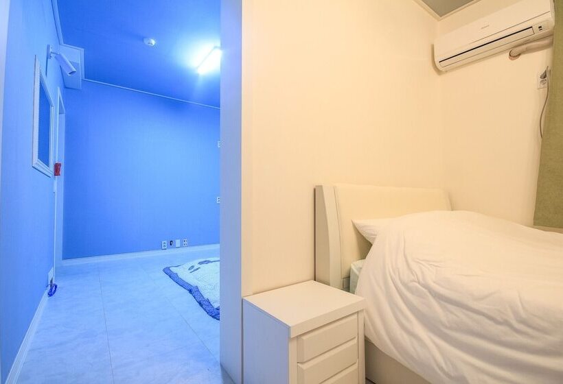 Yeosu Party Motel And Guest House