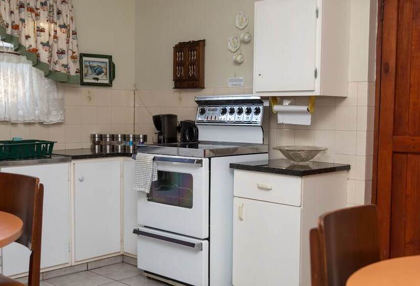 Alberta Bed And Breakfast