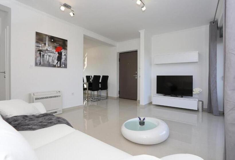 Apartments Sun Resort Nikolina