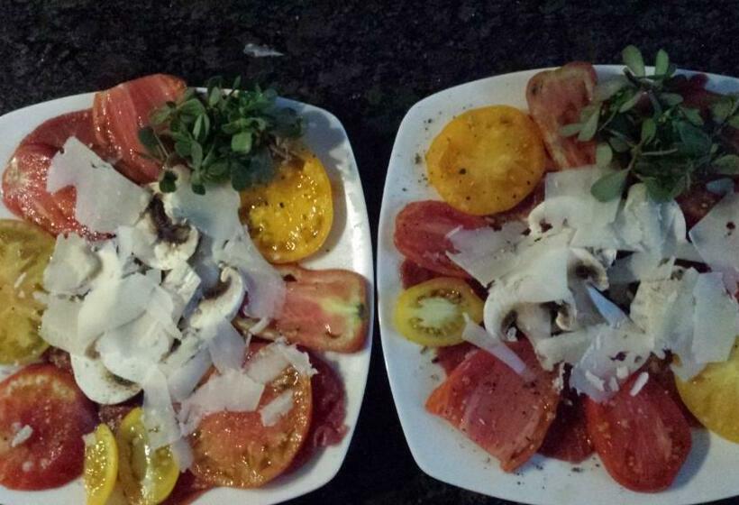 ベッドアンドブレックファースト Au Pied Du Figuier