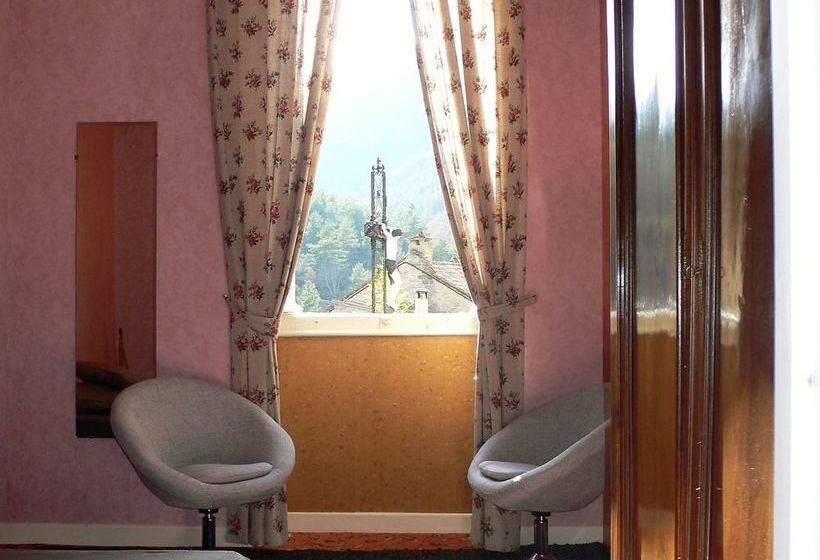 住宿加早餐  Ermitage De Peyreleau