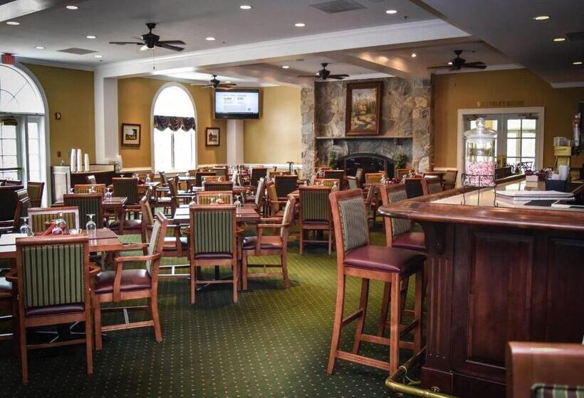 住宿加早餐  Inn At Evergreen