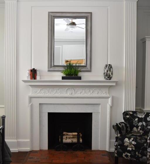 住宿加早餐  Inn At Evergreen