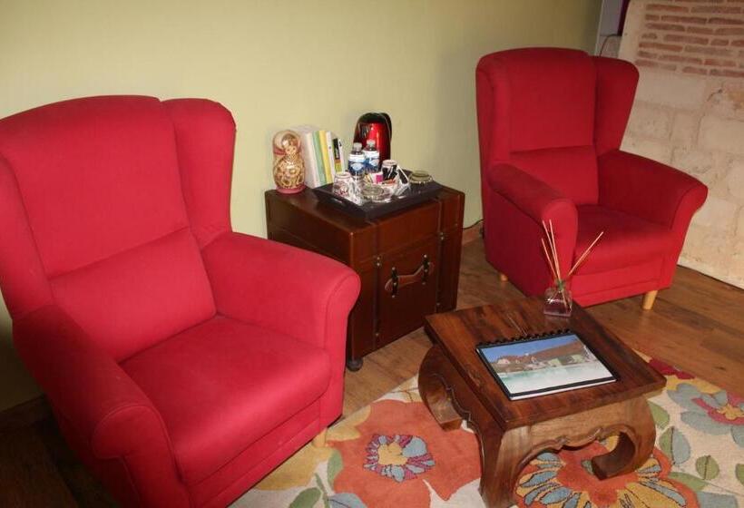 مبيت وإفطار La Ferme De Couffy