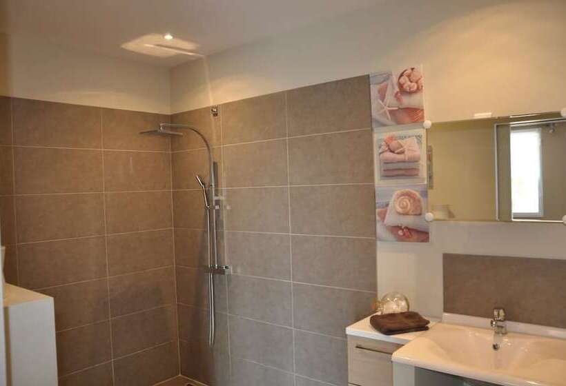 مبيت وإفطار La Maison Du Parc