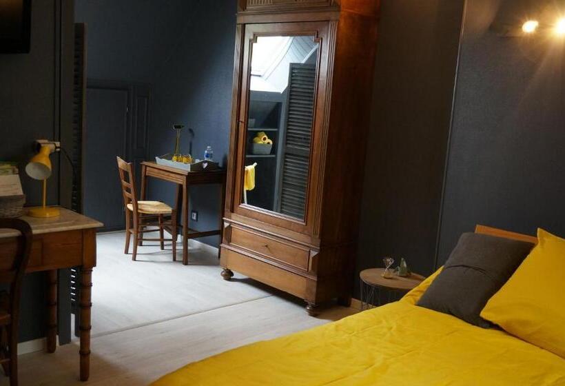 민박 Le Petit Chaton