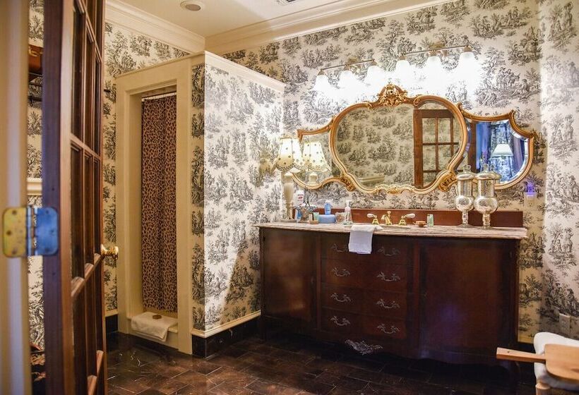 住宿加早餐  The English Merchant's Inn