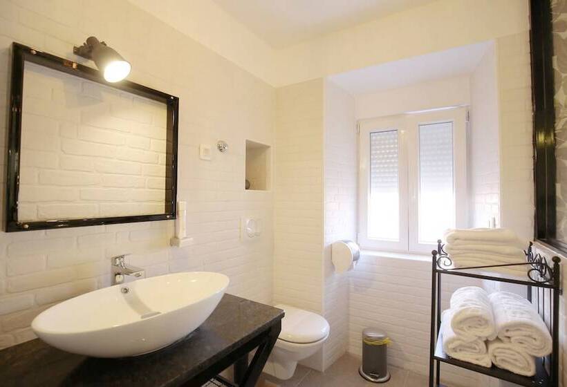 Central Apartments Integrated