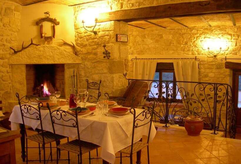 فندق Agriturismo Borgo San Martino