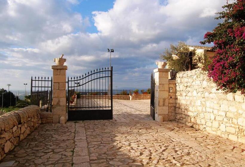 בית מלון כפרי Agriturismo Tenuta Margitello