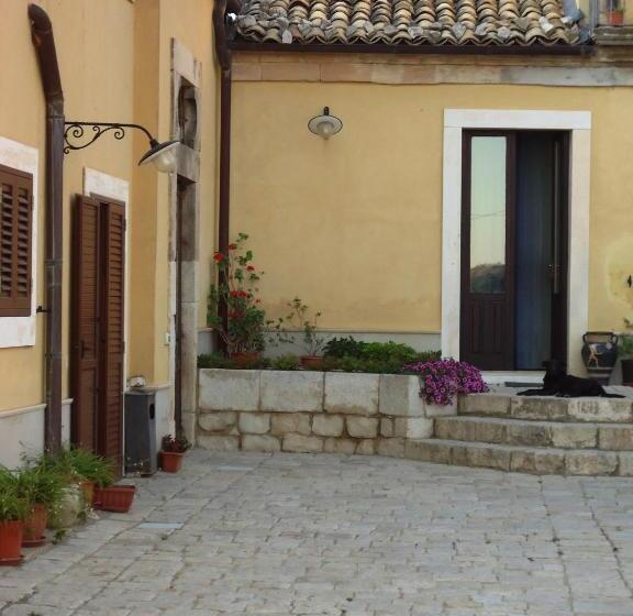 בית מלון כפרי Agriturismo Tenuta Margitello