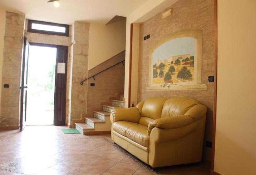 בית מלון כפרי Agriturismo Tenuta Margitello