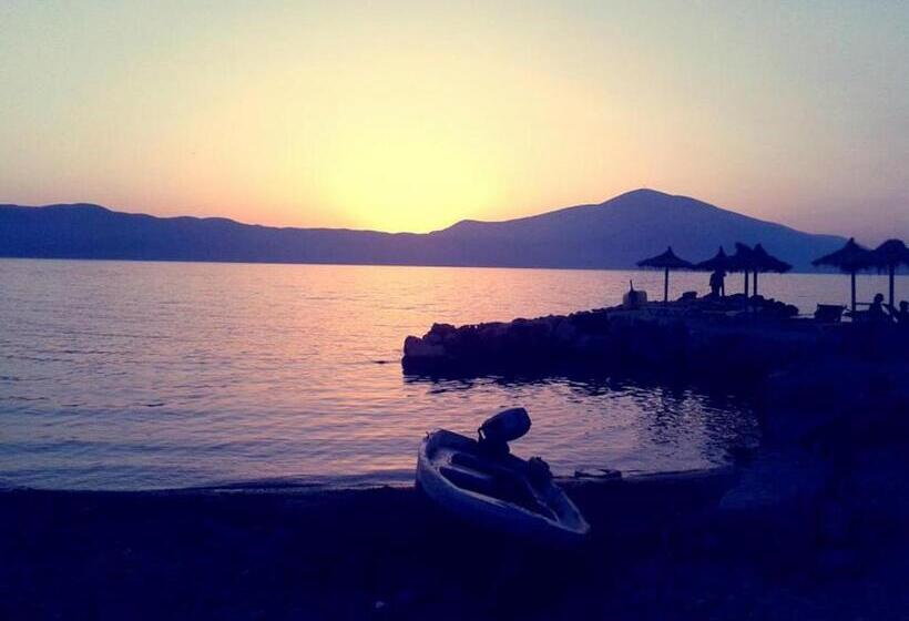 בית מלון כפרי Alba-gert