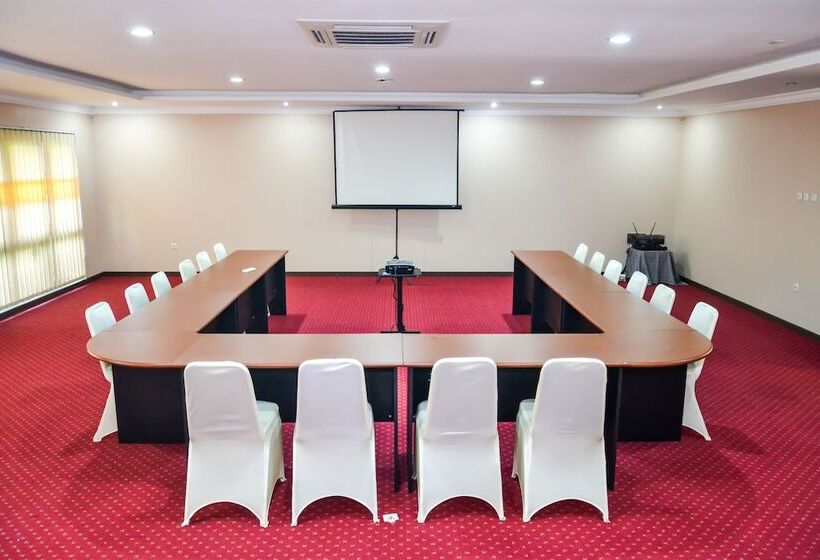 Arsela Hotel Pangkalan Bun