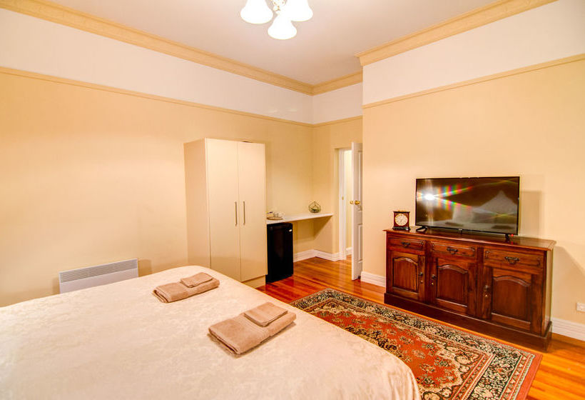 בית מלון כפרי Ashcroft Apartments