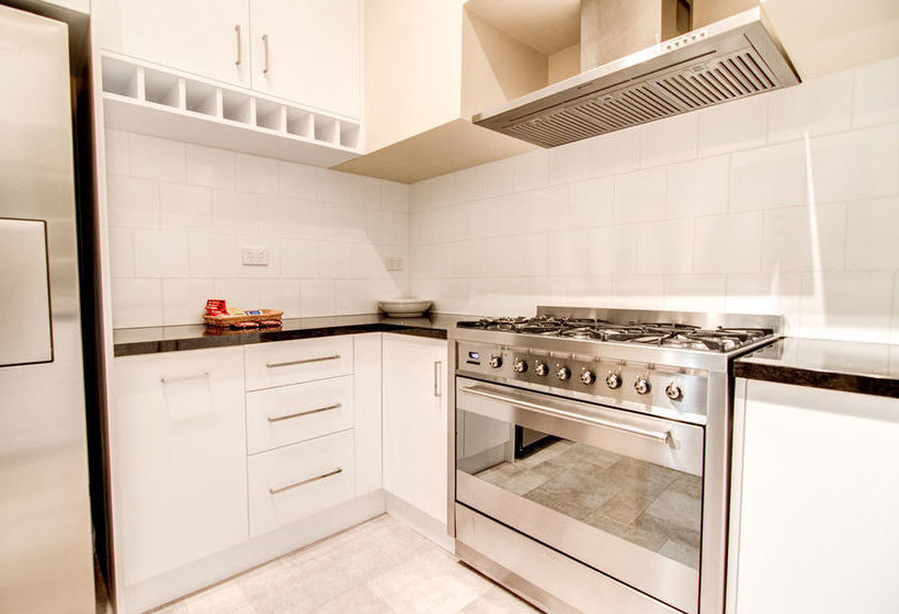 בית מלון כפרי Ashcroft Apartments